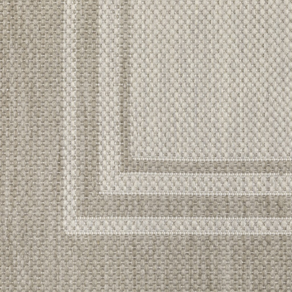 2'X7' Ivory And Gray Bordered Indoor Outdoor Runner Rug