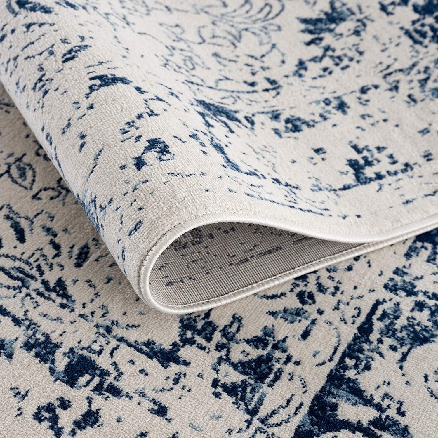 2' X 3' Navy Blue Distressed Floral Scatter Rug