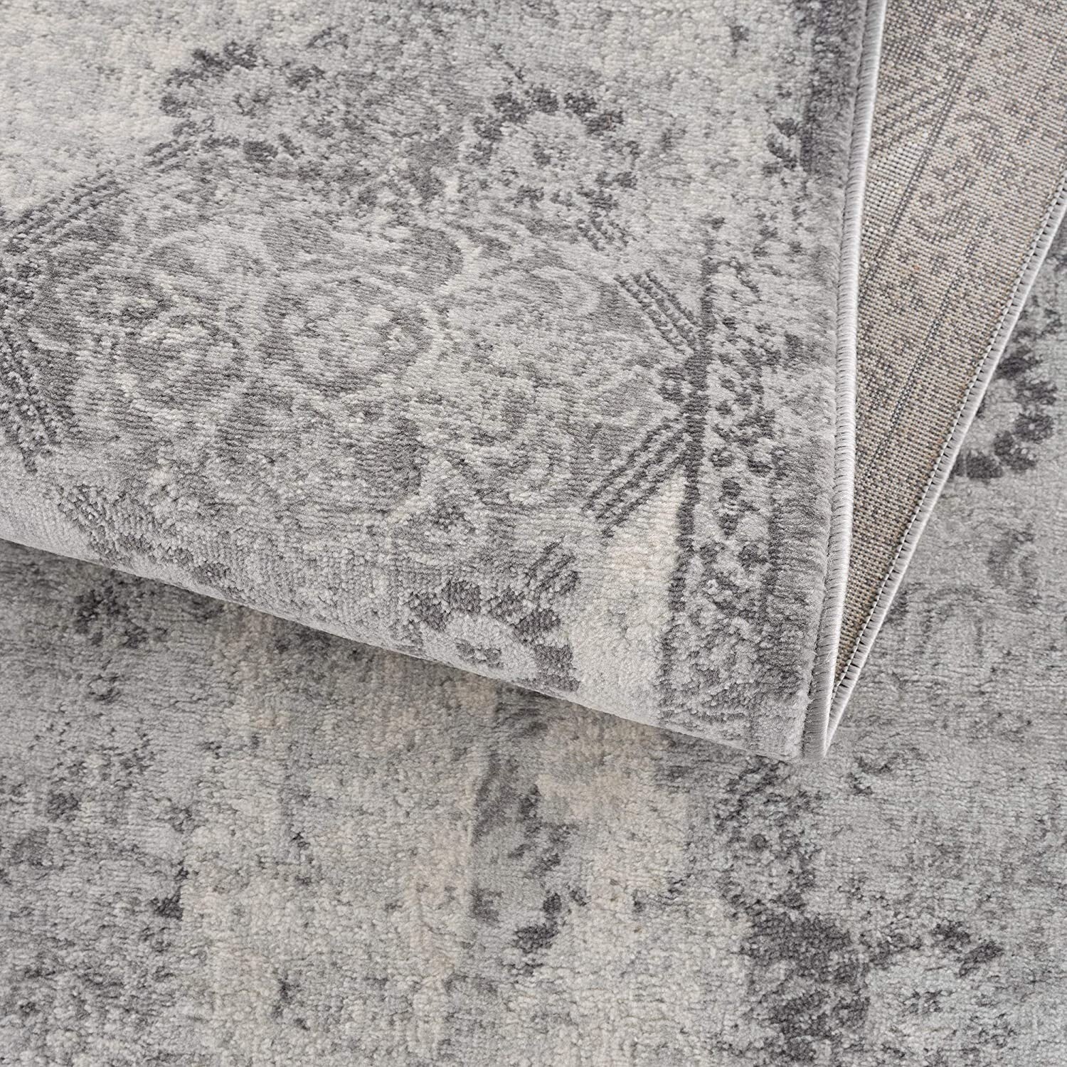 2' X 3' Gray Distressed Trellis Pattern Scatter Rug