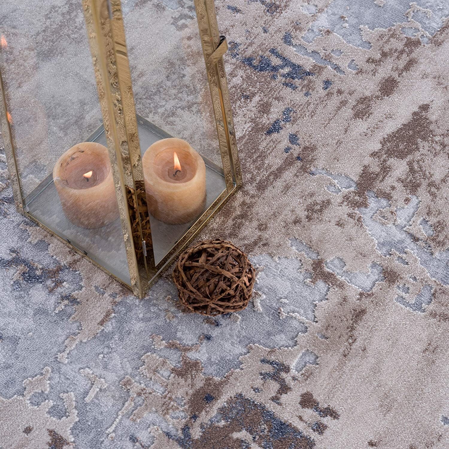 3' X 5' Beige And Ivory Abstract Area Rug