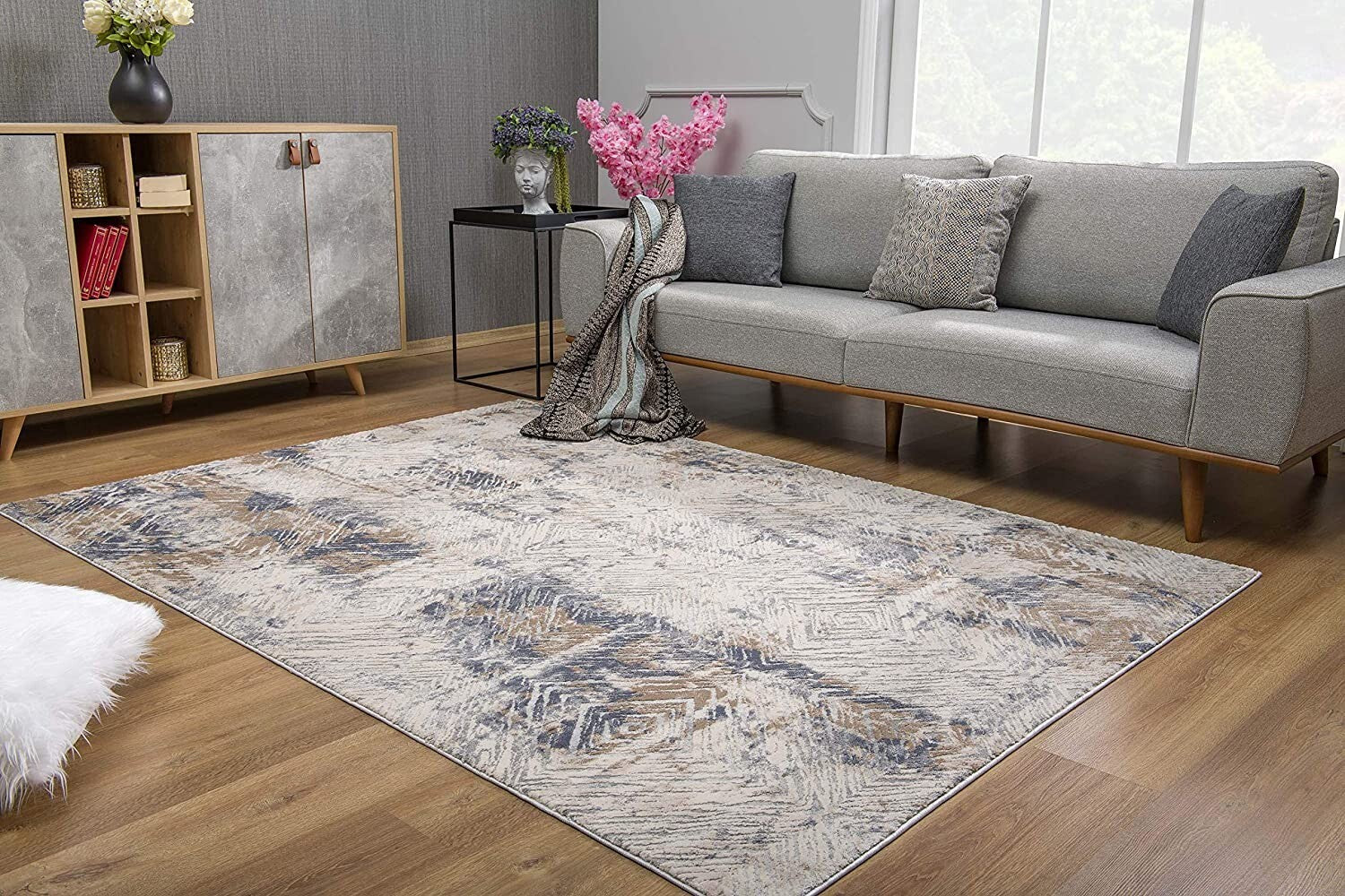 3' X 5' Ivory And Beige Abstract Diamonds Area Rug