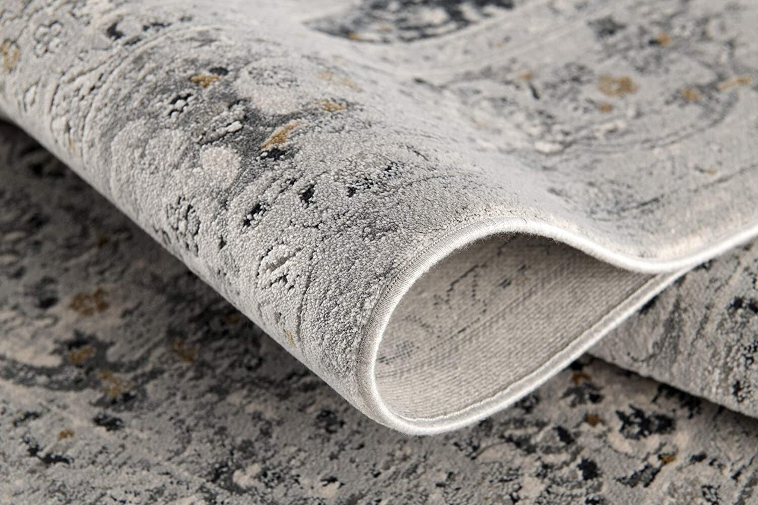 4' X 6' Gray Distressed Decorative Area Rug