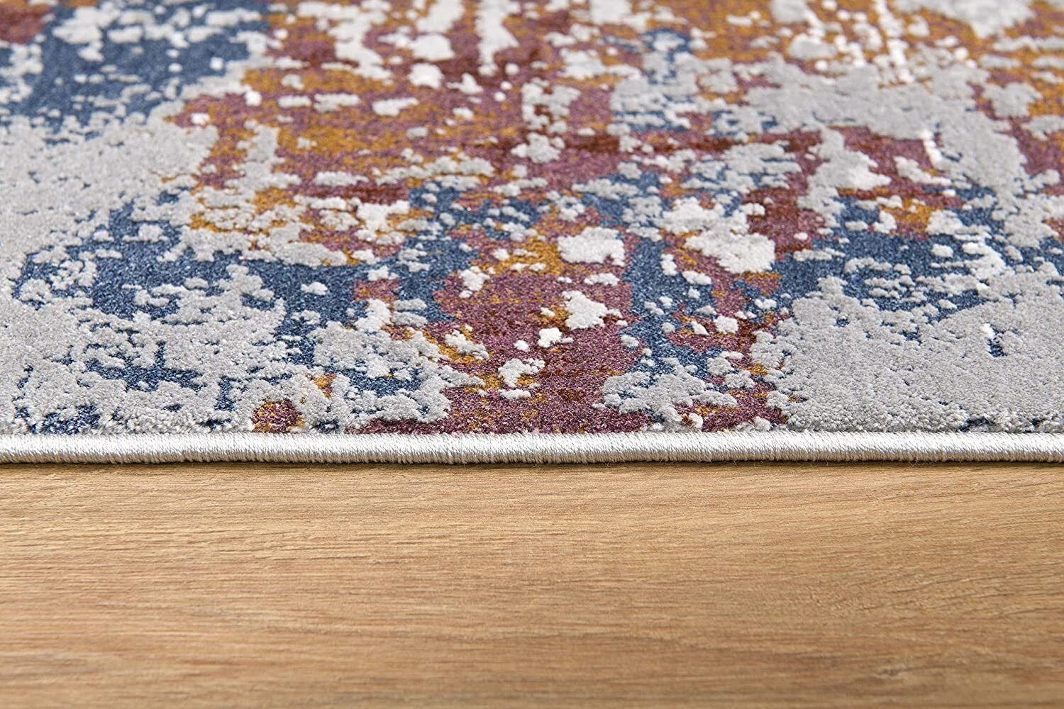 7' X 10' Gray And Ivory Modern Abstract Area Rug