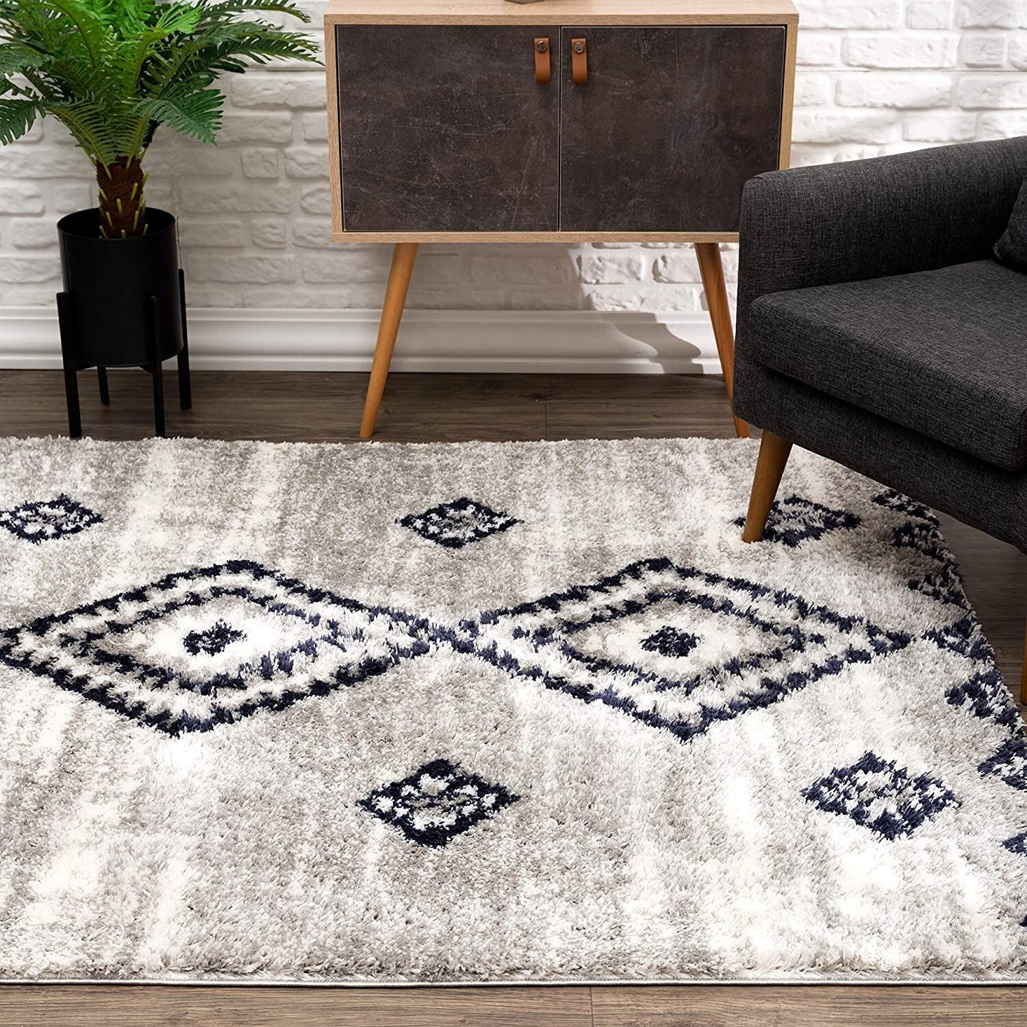 7' X 9' Gray And Navy Boho Chic Area Rug