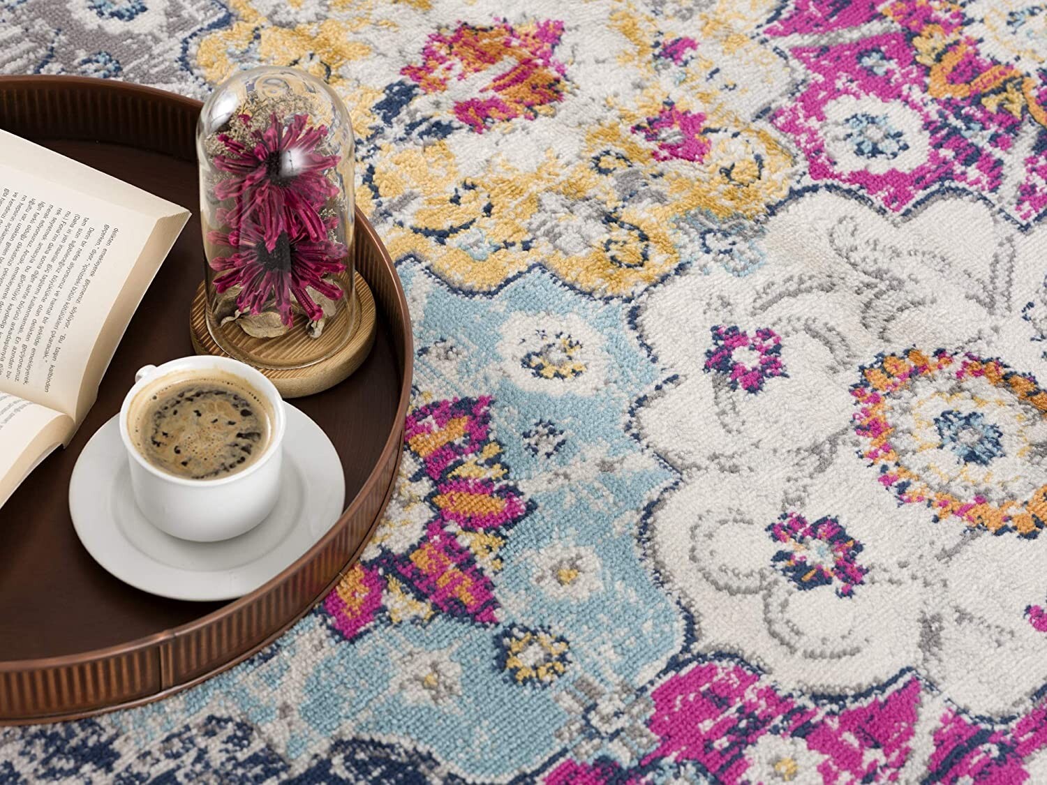 2' X 4' Rust Distressed Floral Area Rug