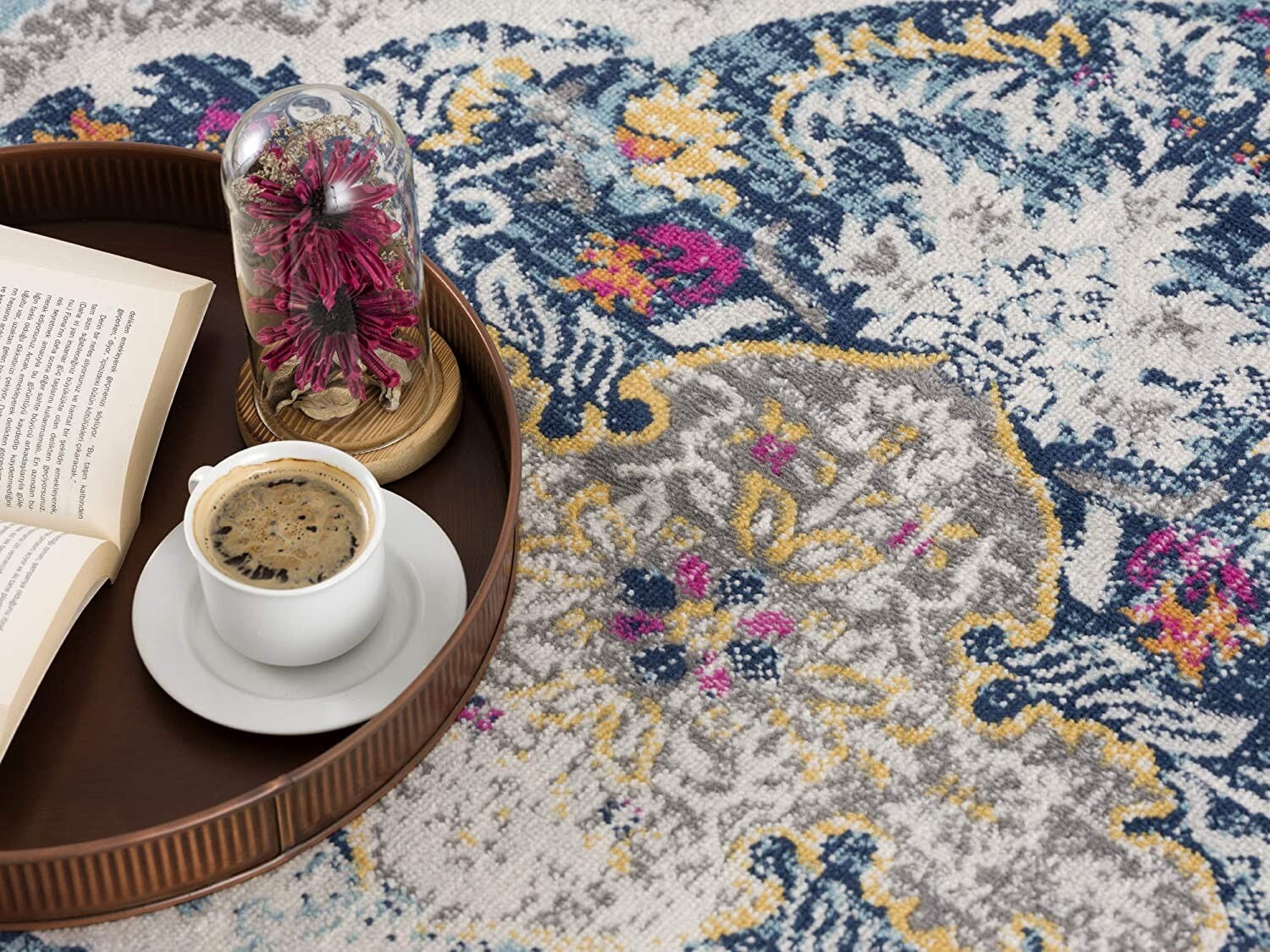 7' X 10' Blue Distressed Medallion Area Rug