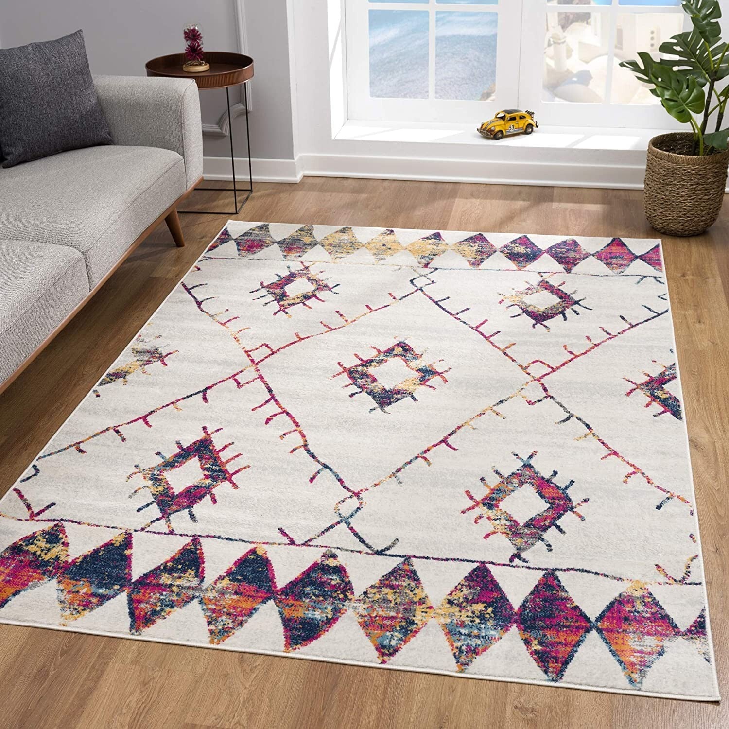 2' X 4' White Berber Pattern Area Rug