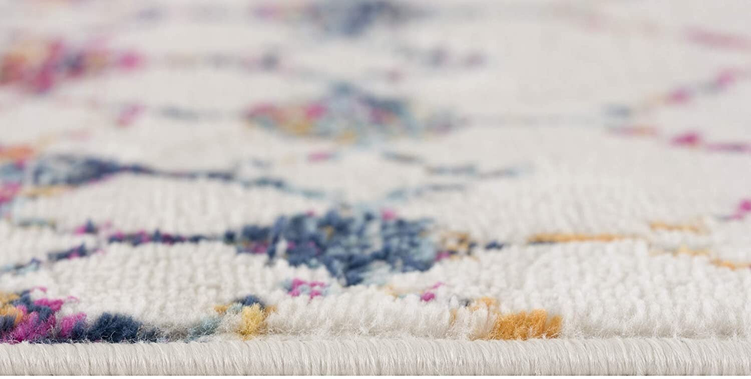 2' X 4' White Modern Geometric Grid Area Rug