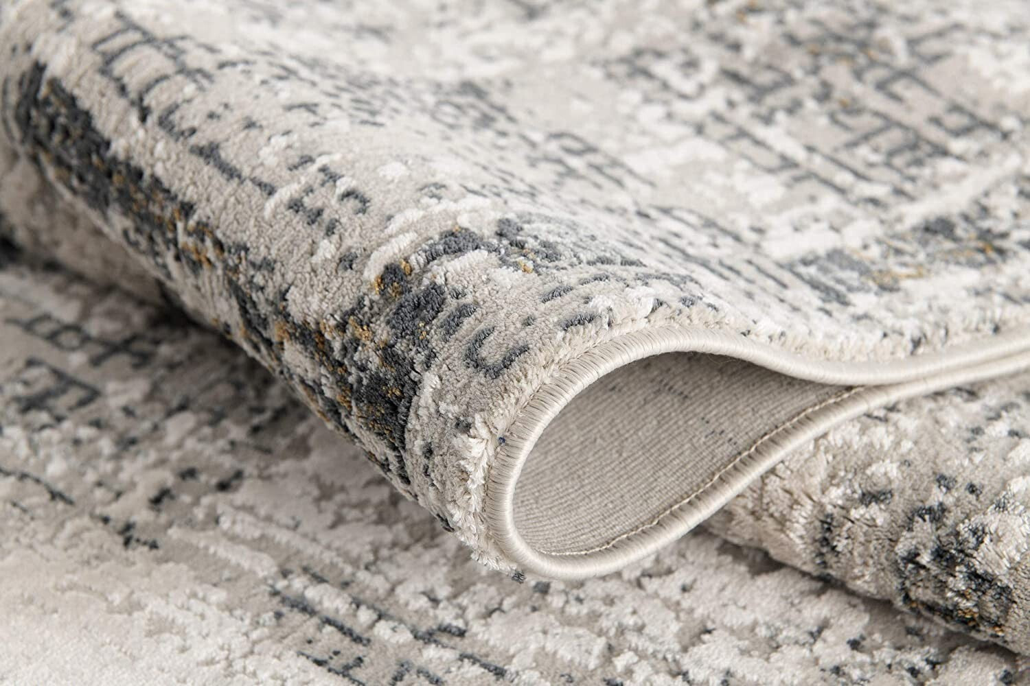 8' X 11' Gray And Ivory Abstract Distressed Area Rug