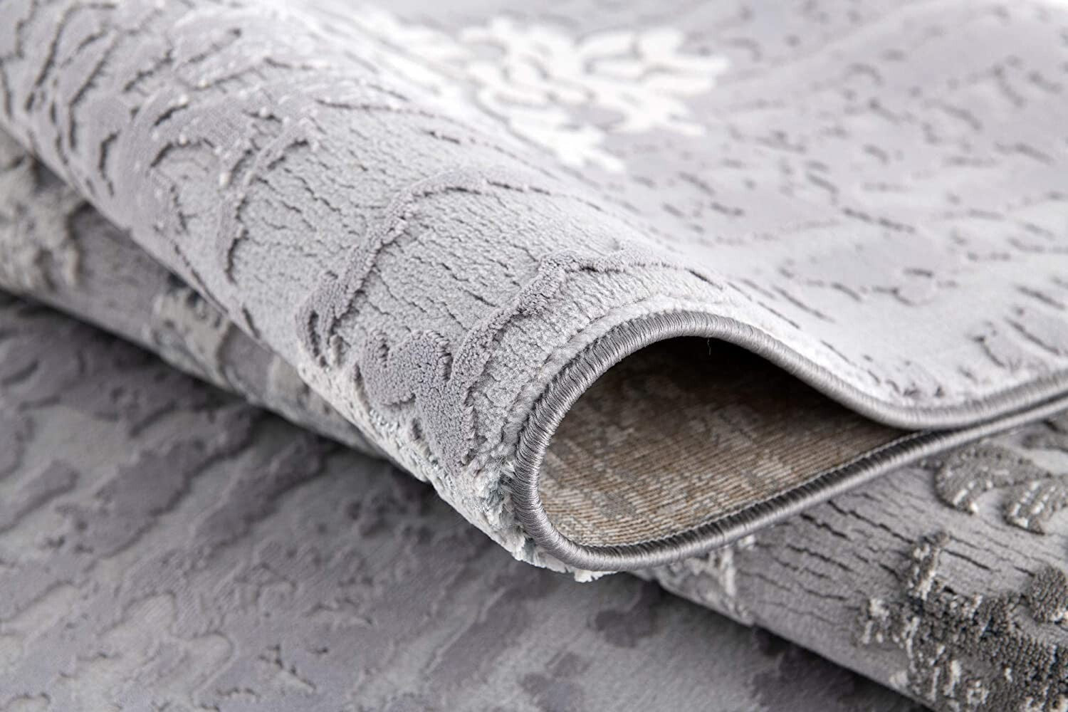 7' X 10' Gray Dripping Damask Area Rug