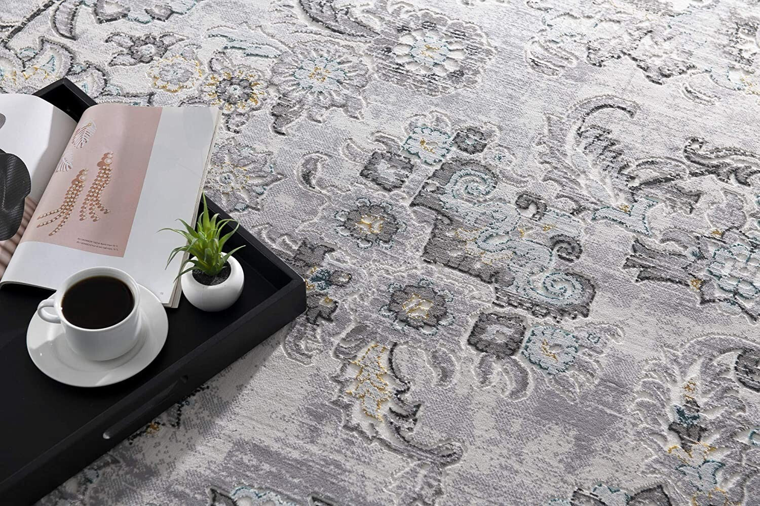8' X 11' Gray Modern Jacobean Floral Area Rug