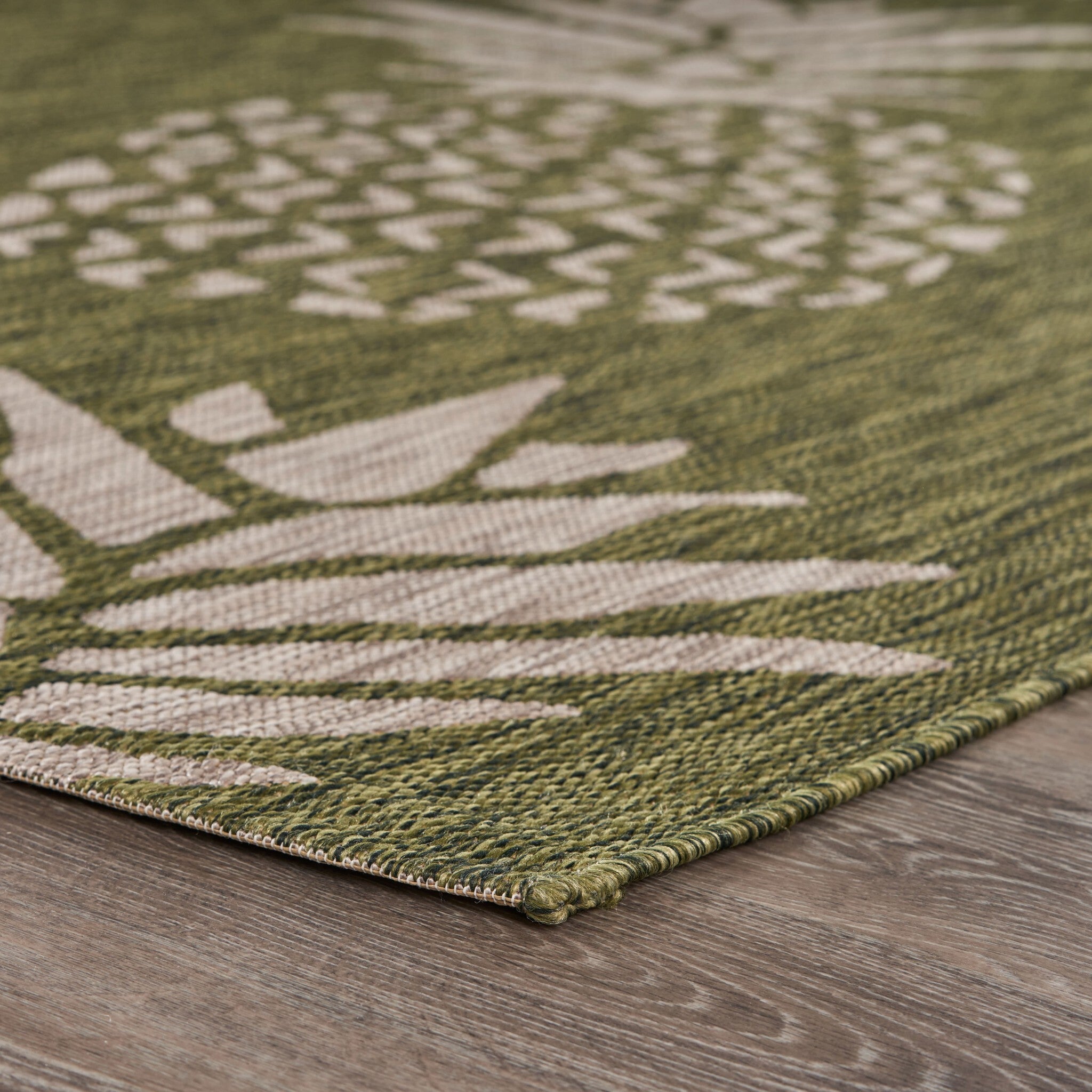 8' X 10' Green Pineapple Indoor Outdoor Area Rug