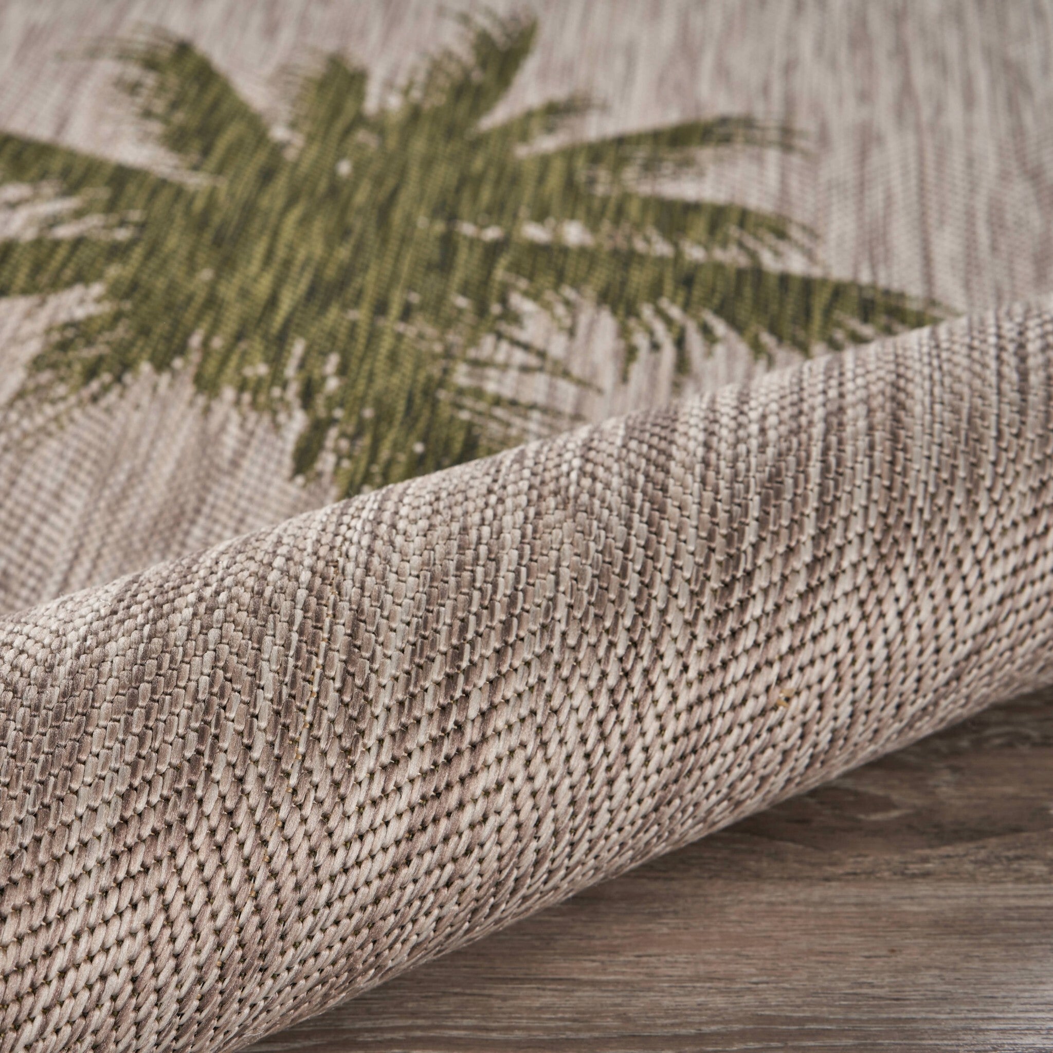 8' X 10' Green Palm Tree Indoor Outdoor Area Rug