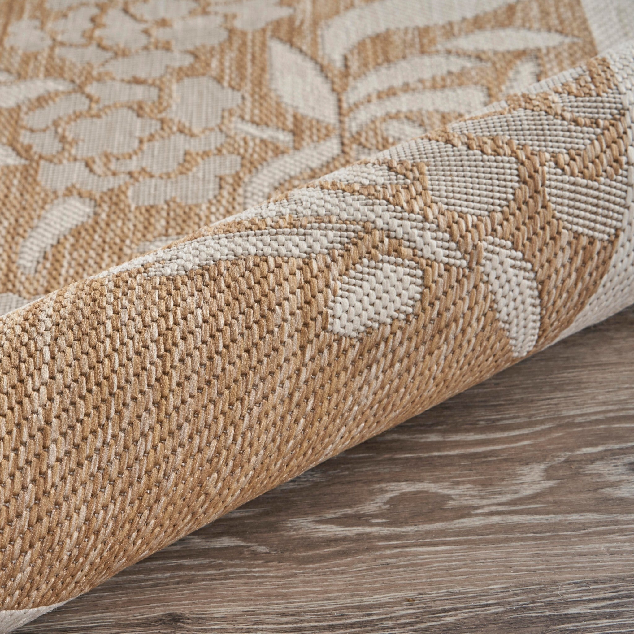 2' X 3' Tan Flamingo Indoor Outdoor Scatter Rug