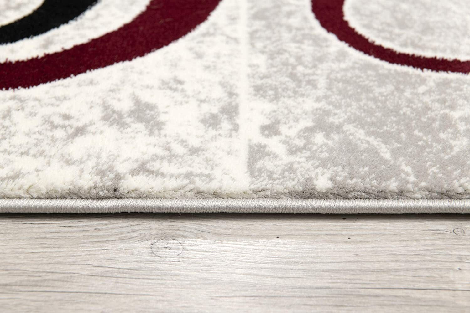 2' X 4' Red And White Inverse Circles Area Rug