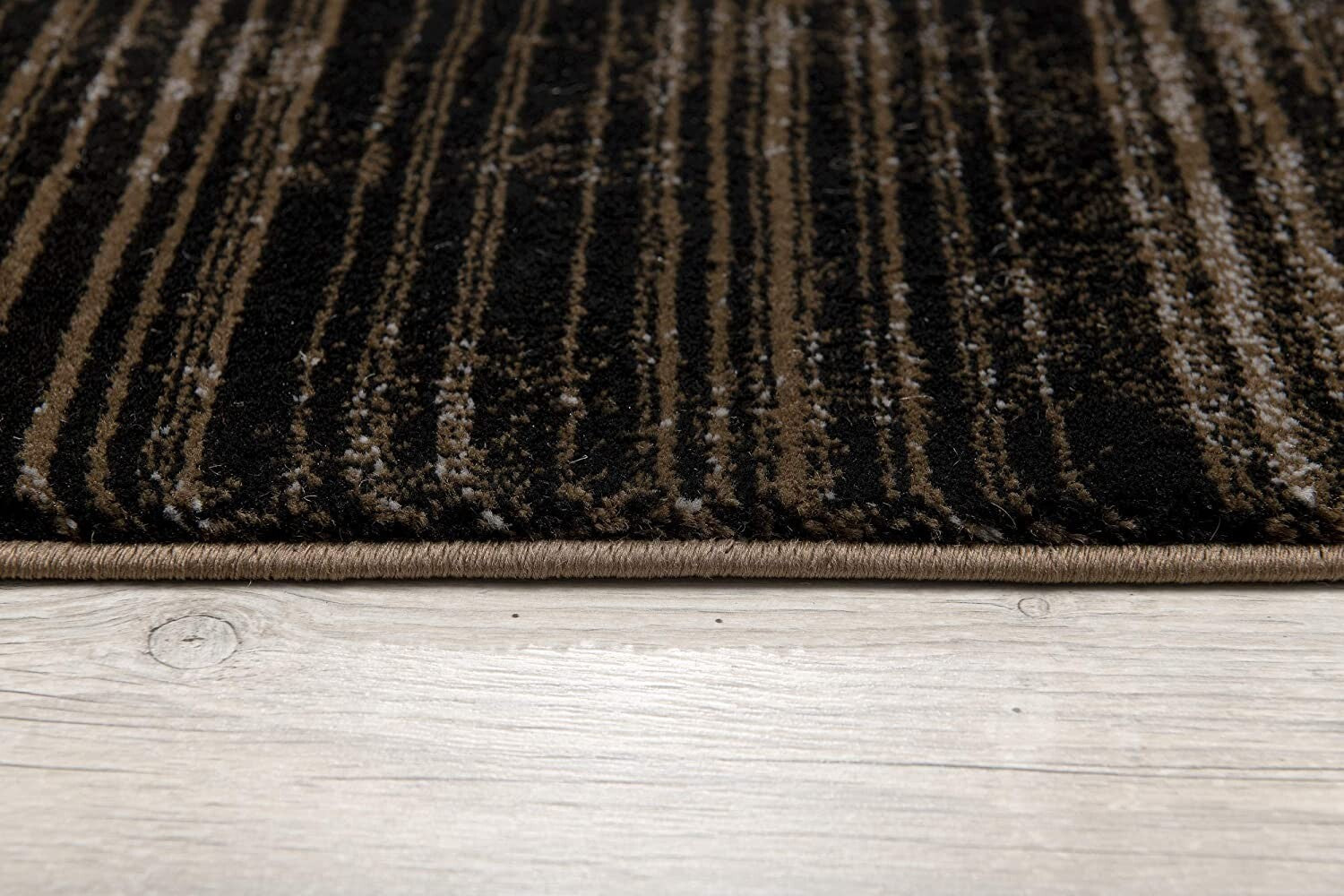8' X 11' Brown Overlapped Blocks Area Rug