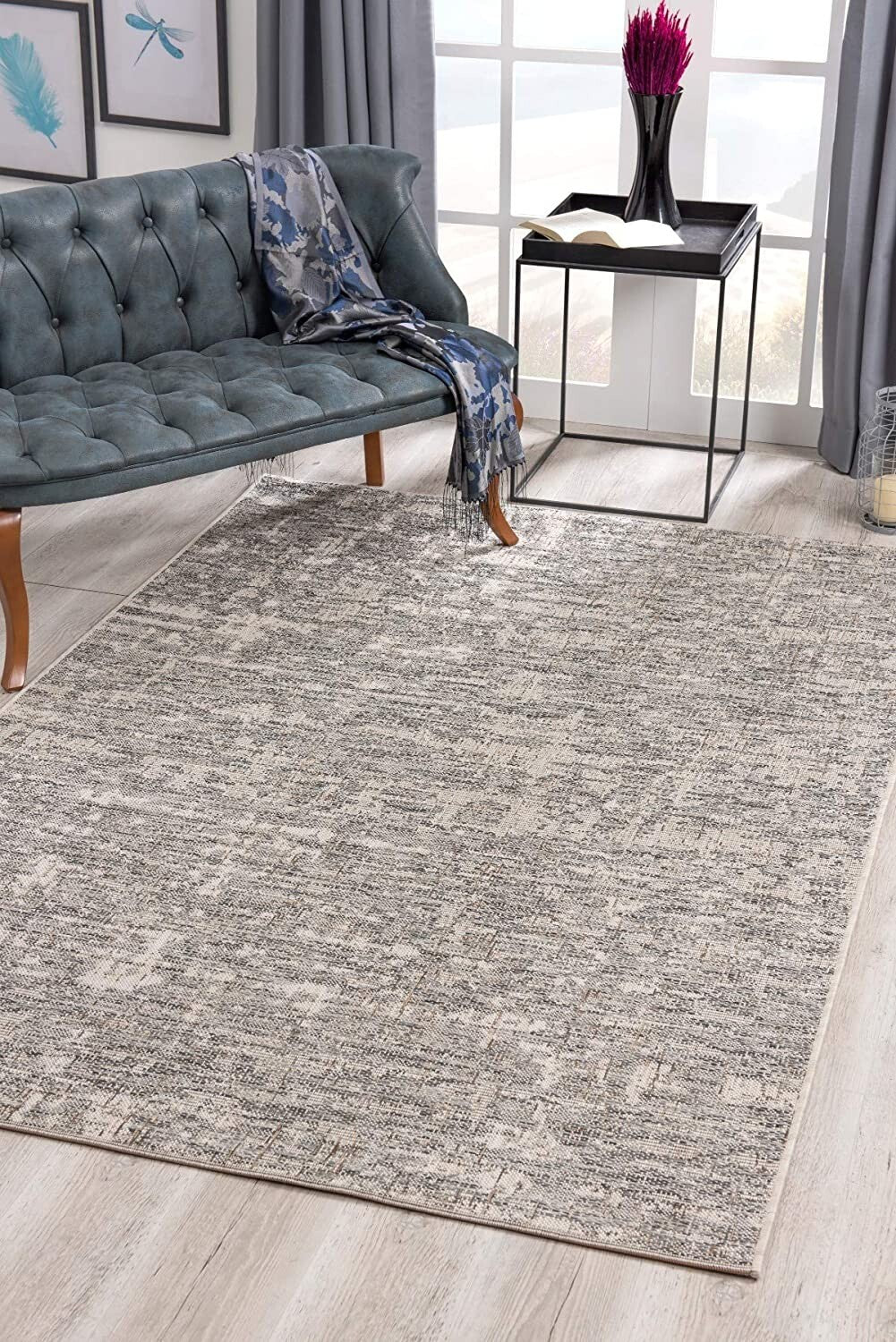 3' X 5' Ivory And Gray Modern Weathered Area Rug