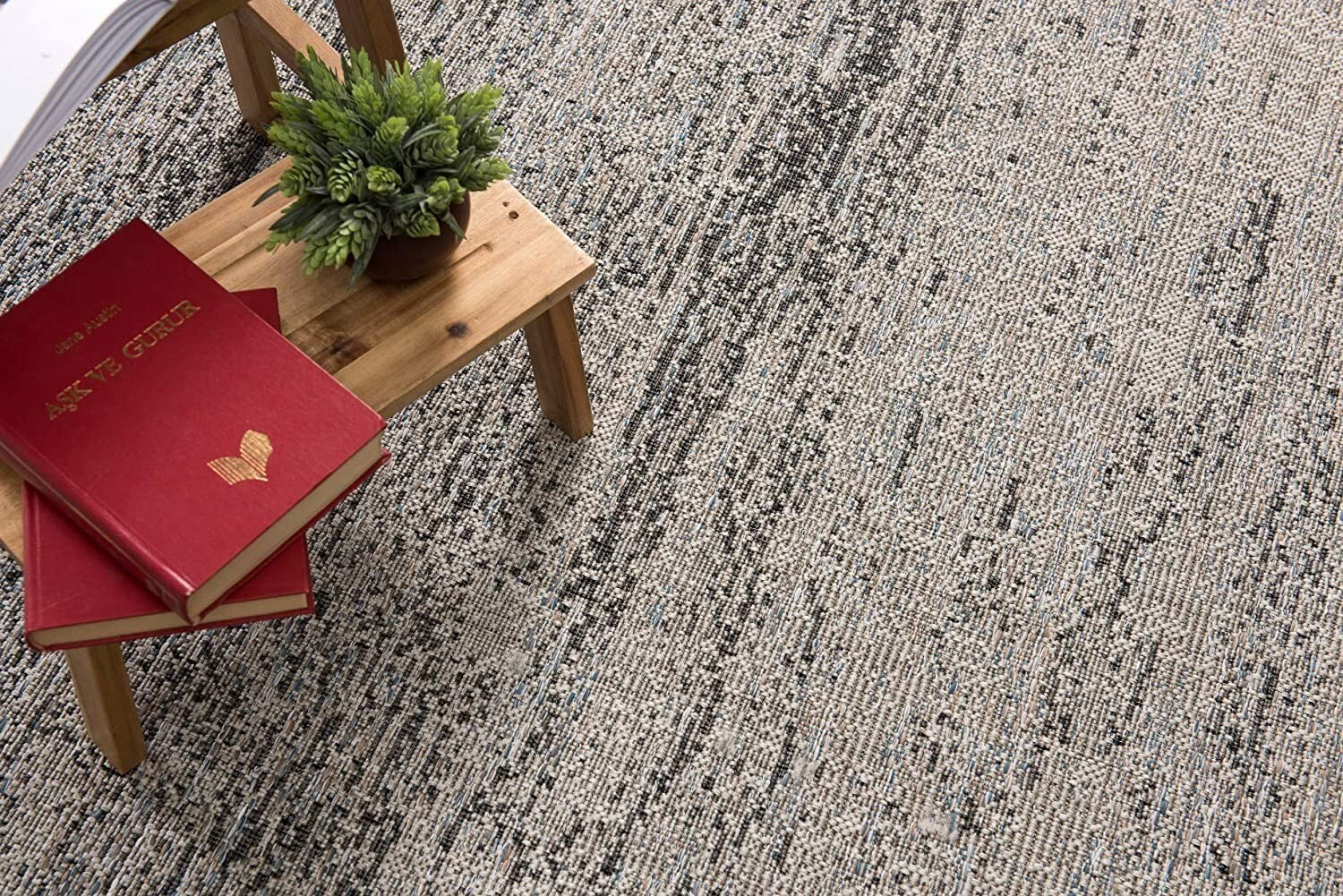 8' X 10' Blue And Gray Distressed Area Rug