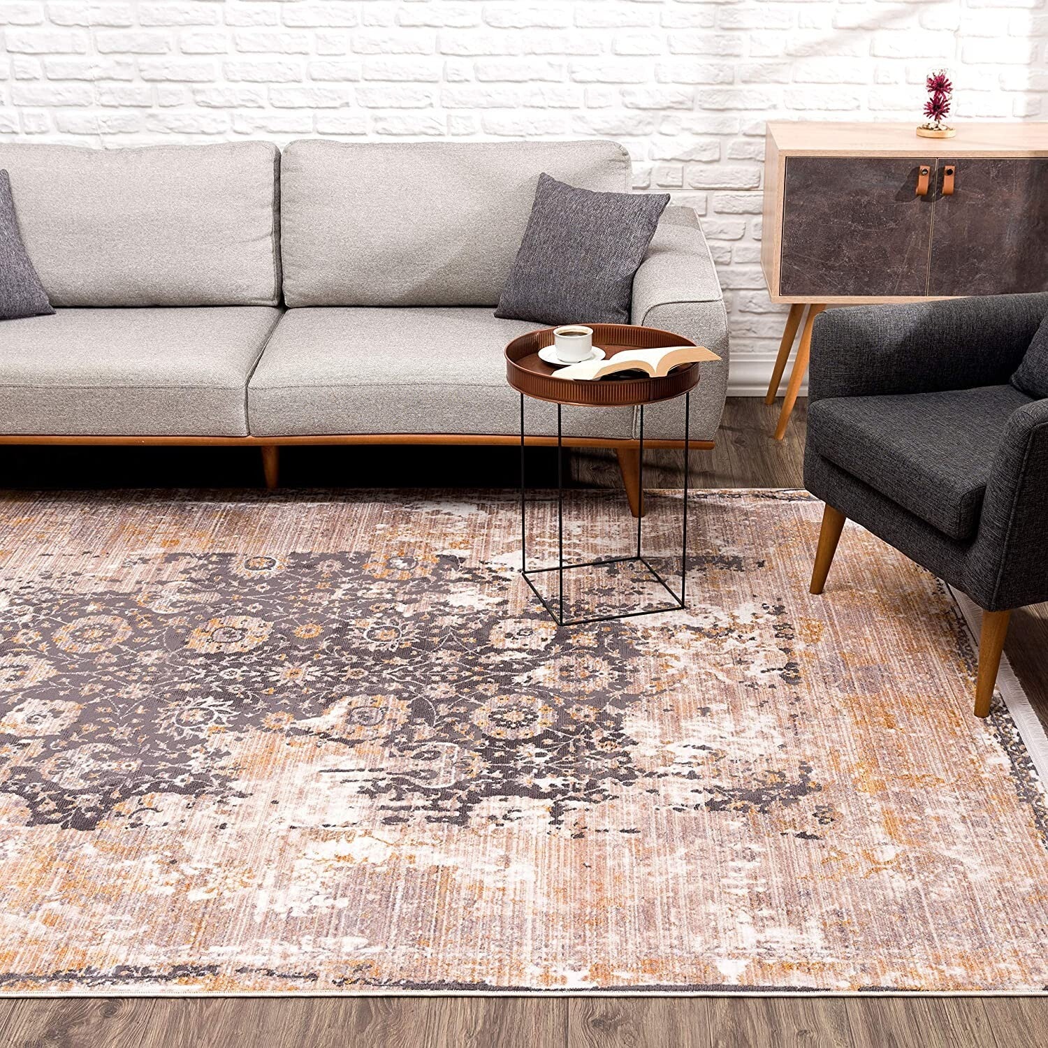 4' x 6' Gray Washed Out Persian Area Rug