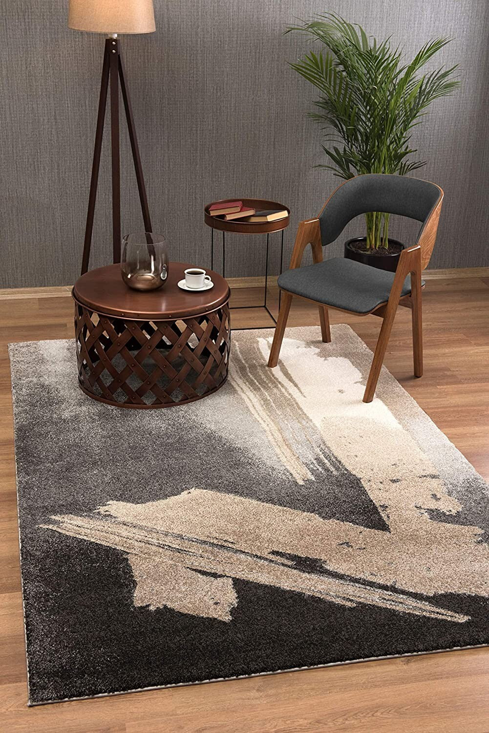 4' x 6' Gray and Tan Abstract Stroke Area Rug