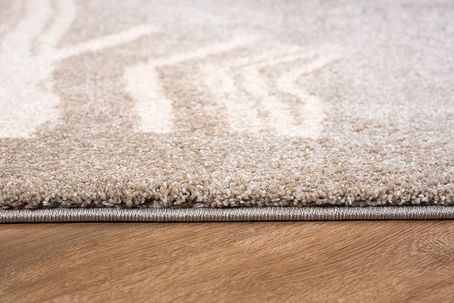 4' x 6' Gray and Tan Abstract Stroke Area Rug