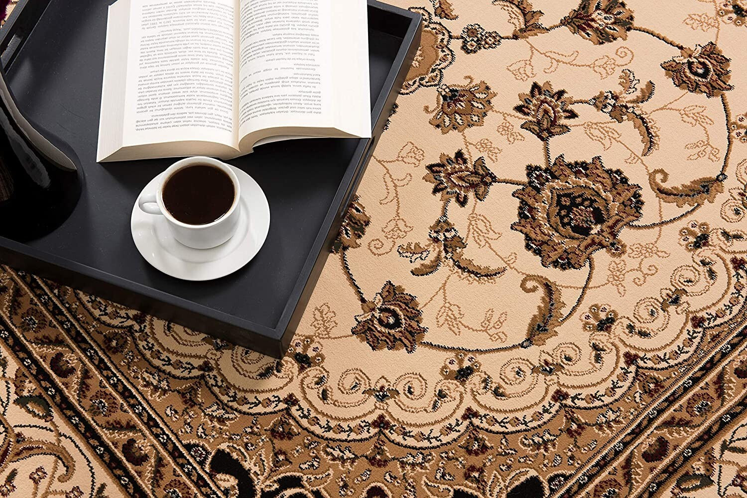 4' x 6' Cream Floral Medallion Area Rug