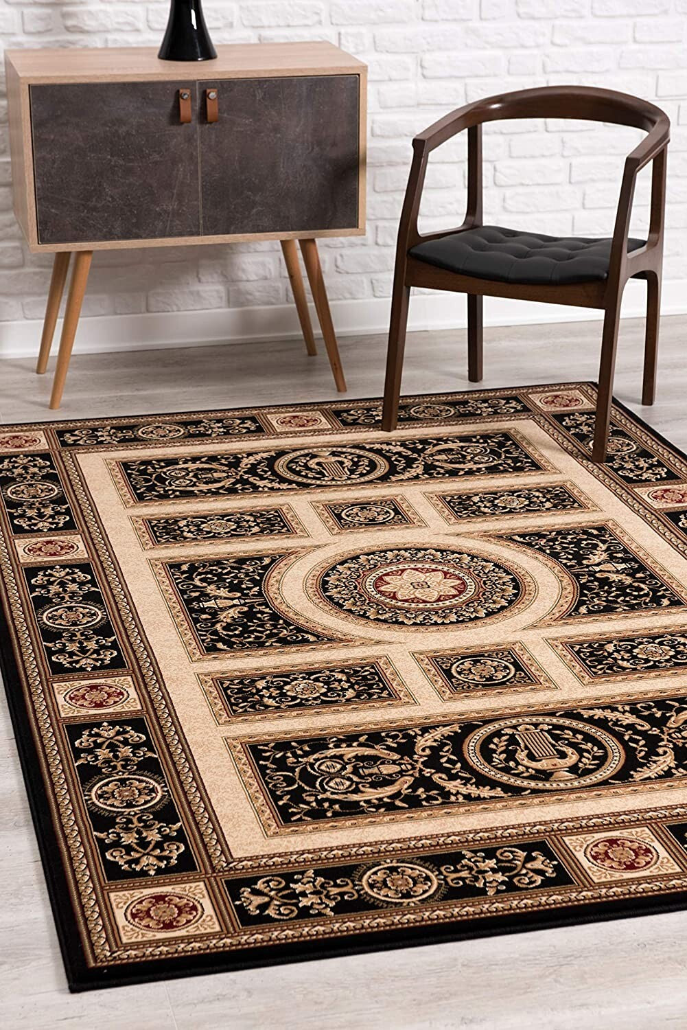 7' x 9' Black and Beige Traditional Geometric Area Rug
