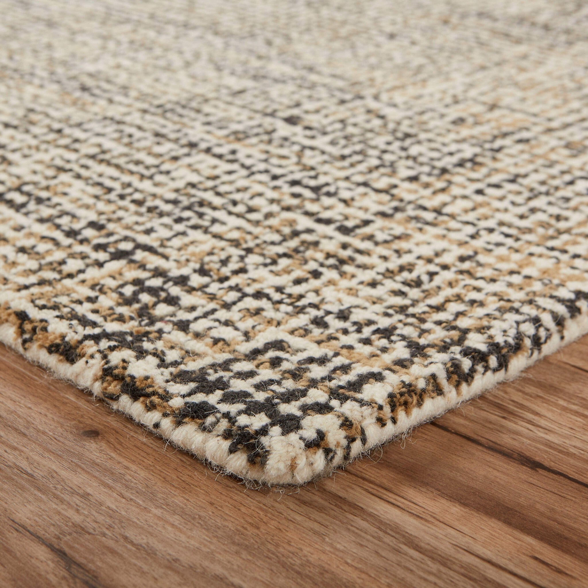 5' x 8' Charcoal Interwoven Maze Area Rug