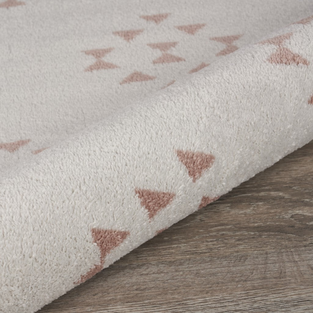 8' x 9' Tan and Beige Southwestern Area Rug