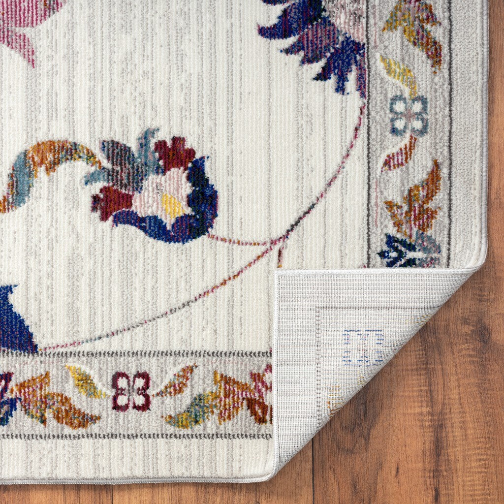 5' x 8' Ivory Jacobean Pattern Area Rug