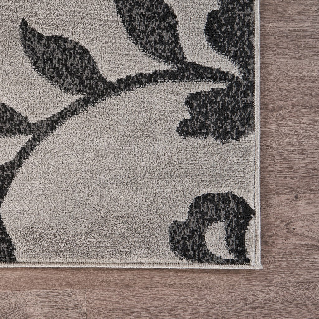 5' x 7' Gray Filigree Vines Area Rug