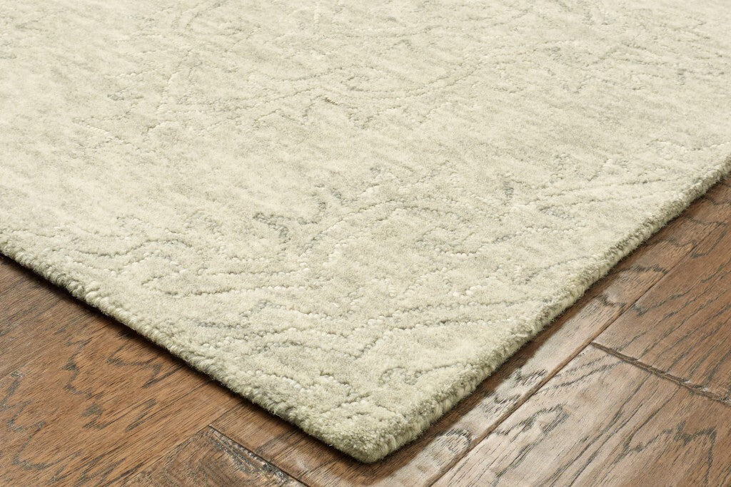 9' x 12' Light Green Floral Paradise Area Rug