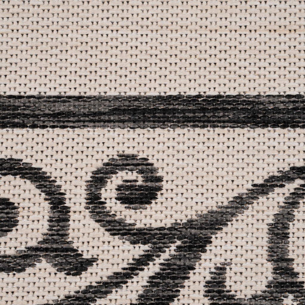 5' x 7' Gray Ornate Border Indoor Outdoor Area Rug