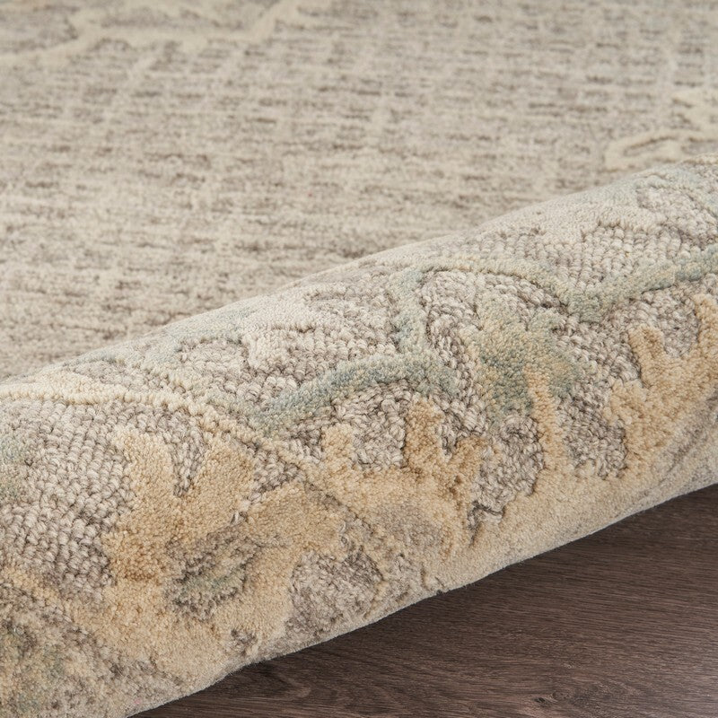 9' x 12' Beige Distressed Floral Area Rug