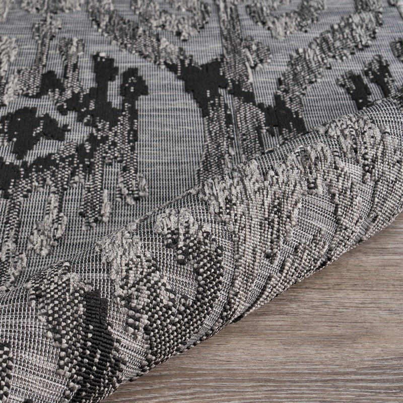 5' x 7' Black Ogee Pattern Indoor Outdoor Area Rug