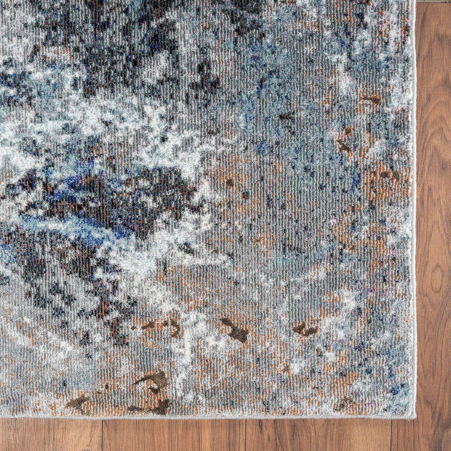 8' x 10' Gray Abstract Foliage Area Rug