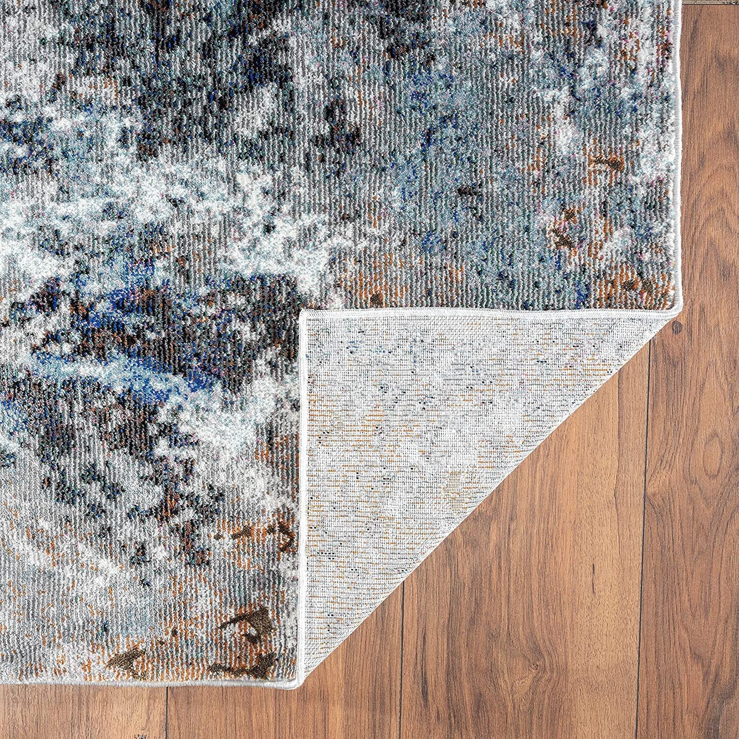 8' x 10' Gray Abstract Foliage Area Rug