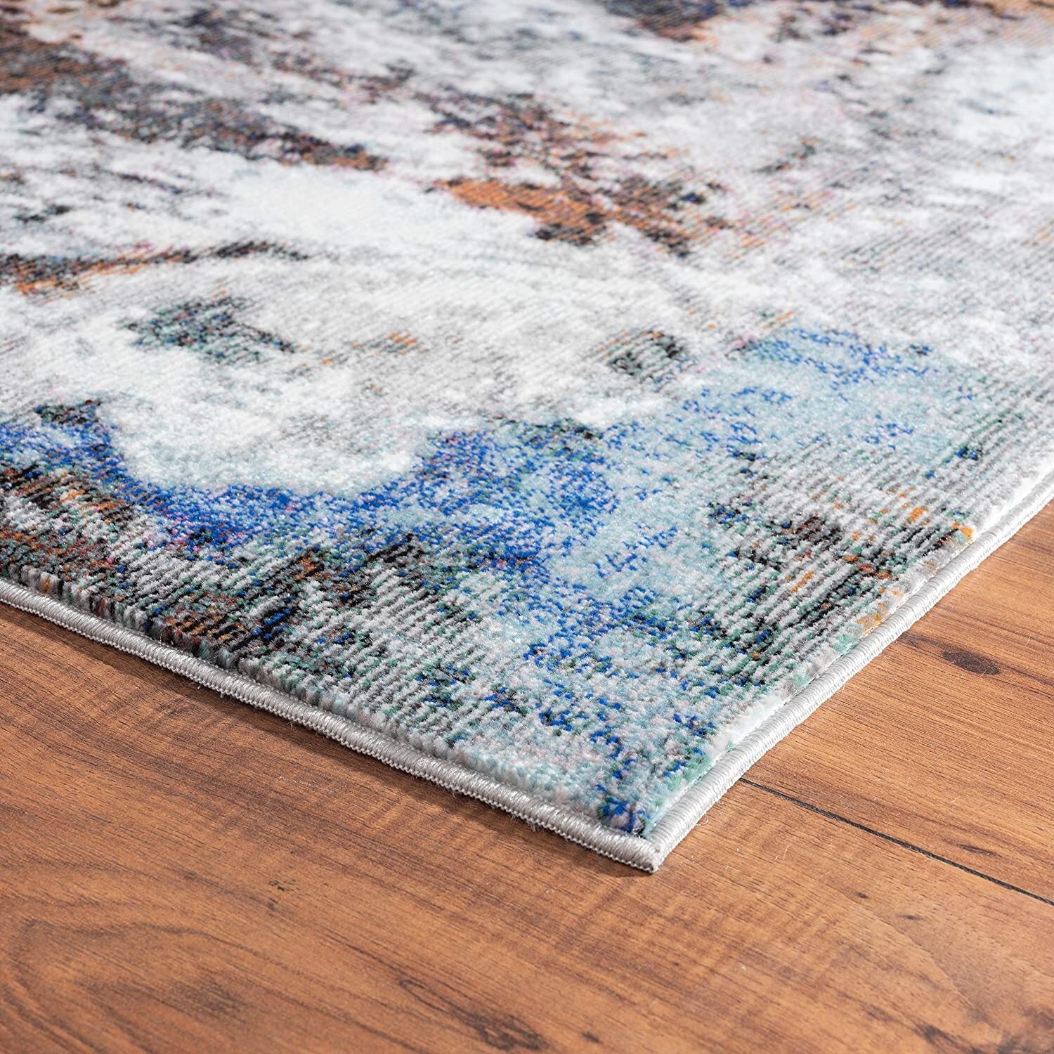 8' x 10' Gray Abstract Foliage Area Rug