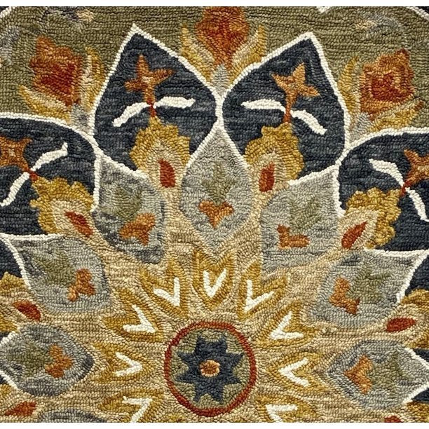 7' Round Charcoal Scalloped Edge Area Rug