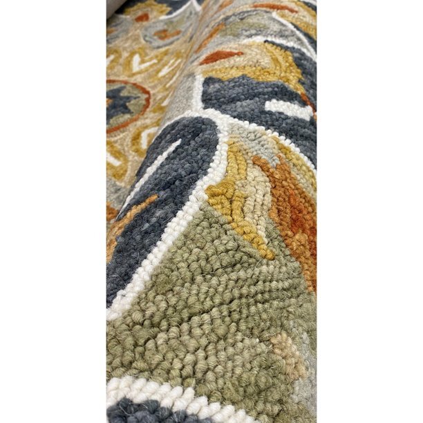 7' Round Charcoal Scalloped Edge Area Rug