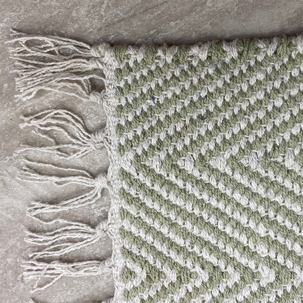 2' x 4' Green and White Chevron Striped Area Rug