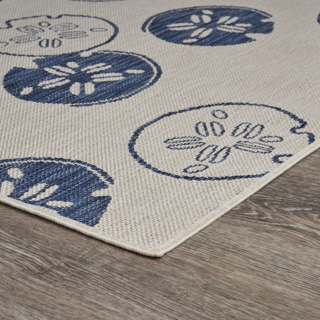 5' x 7' Navy Sand Dollars Indoor Outdoor Area Rug