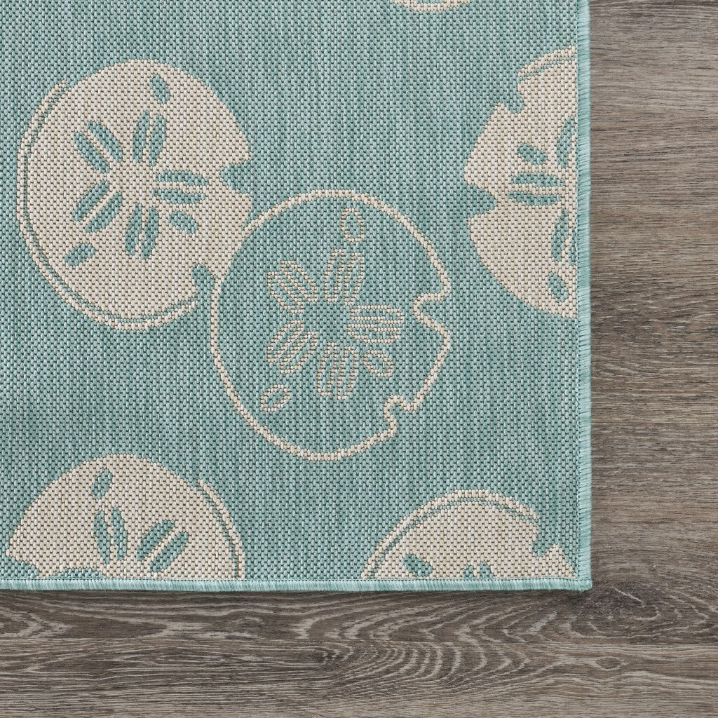 5' x 7' Teal Sand Dollars Indoor Outdoor Area Rug