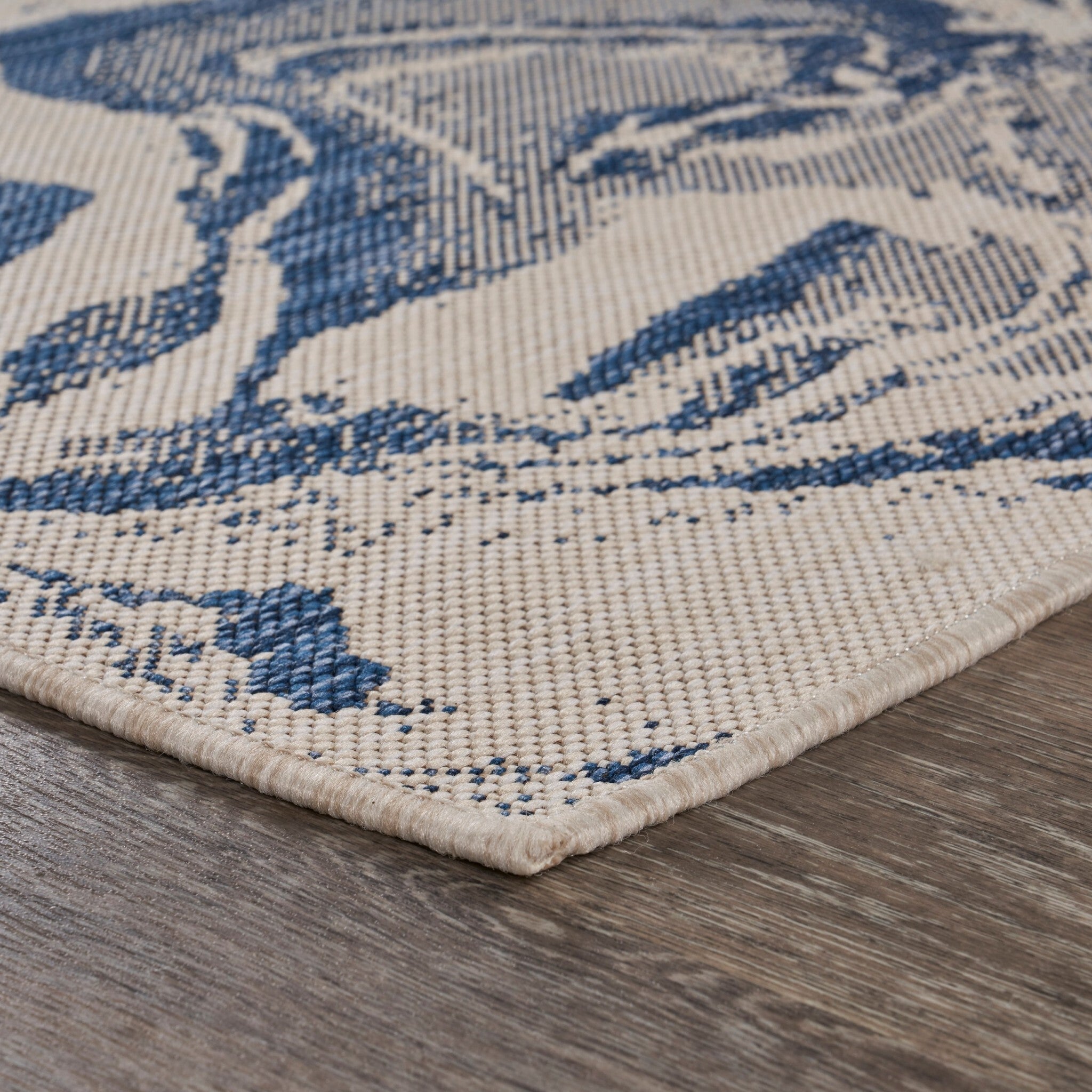 2' x 3' Navy Abstract Indoor Outdoor Scatter Rug