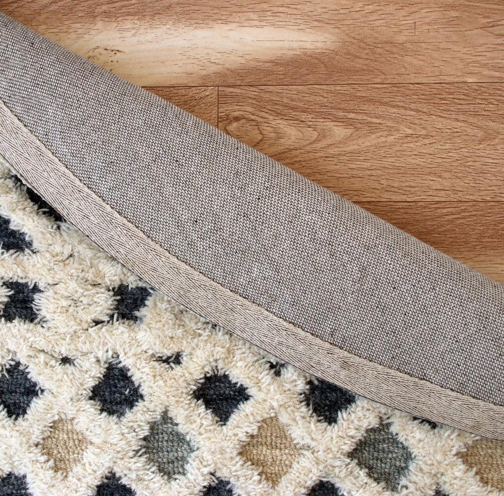 6' Round Blue and Cream Decorative Area Rug
