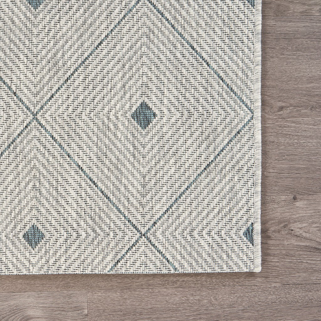 2' x 3' Blue Diamonds Indoor Outdoor Scatter Rug