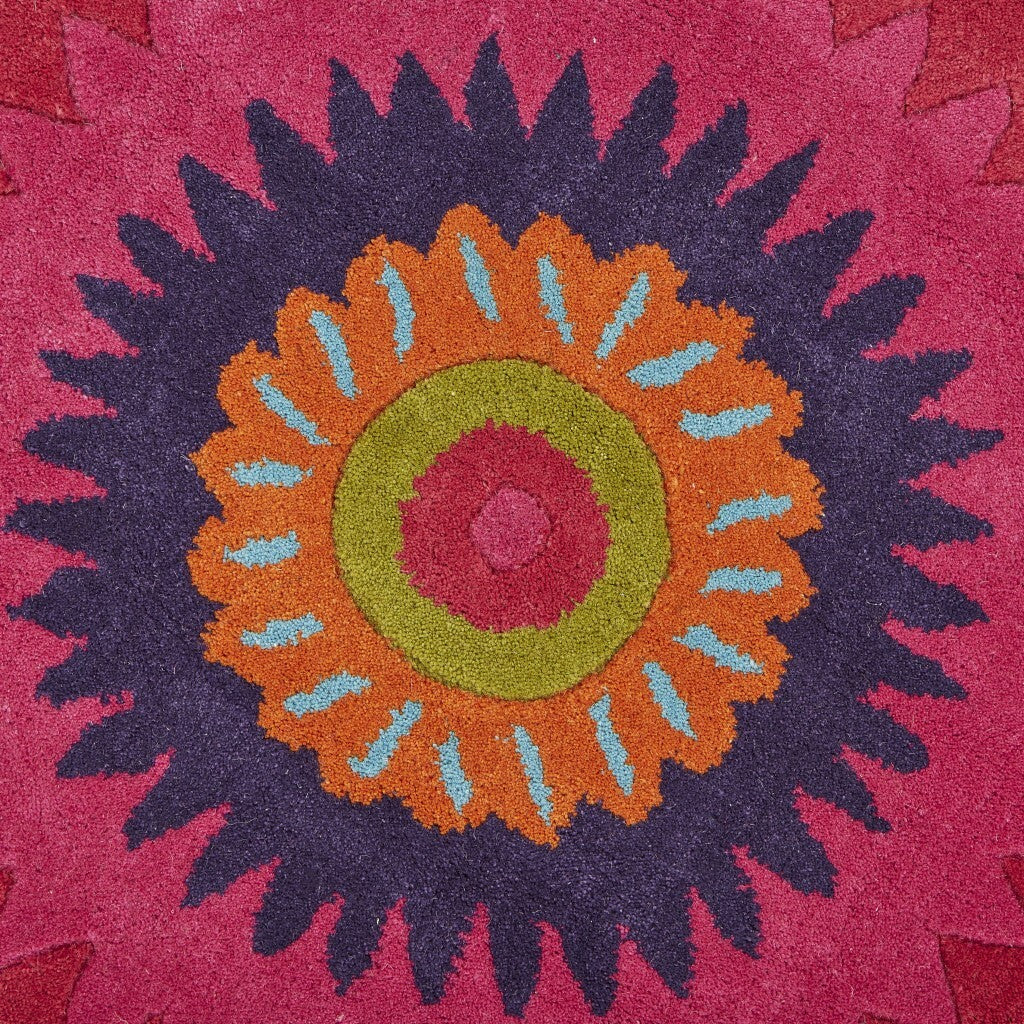 8' Round Pink Floral Edged Area Rug