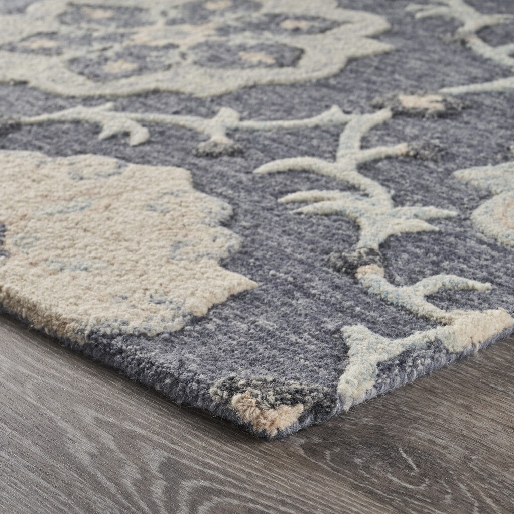 5' x 7' Gray Floral Trellis Area Rug
