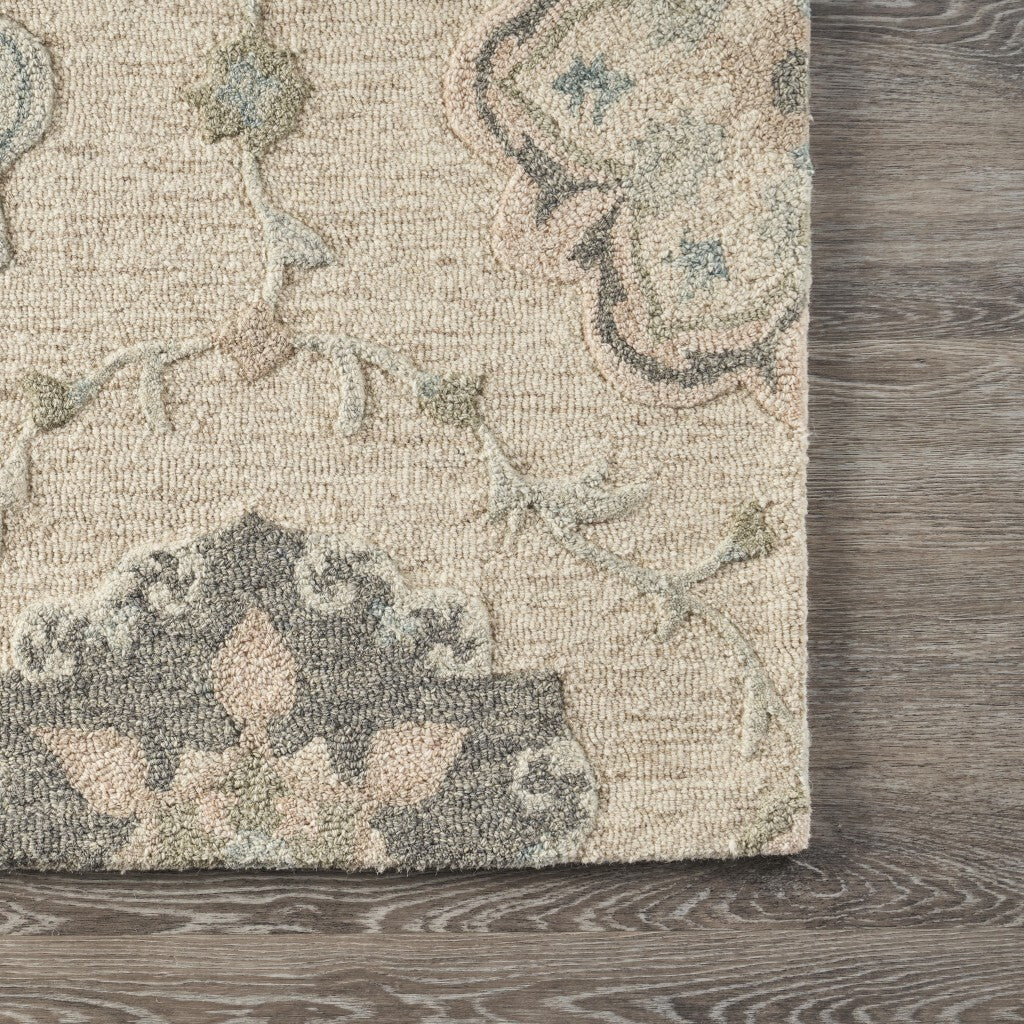 7' x 9' Ivory Intricate Floral Area Rug