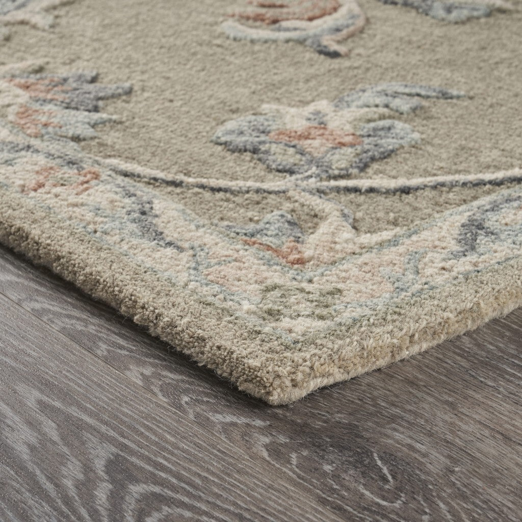 7' x 9' Sage and Cream Filigree Area Rug